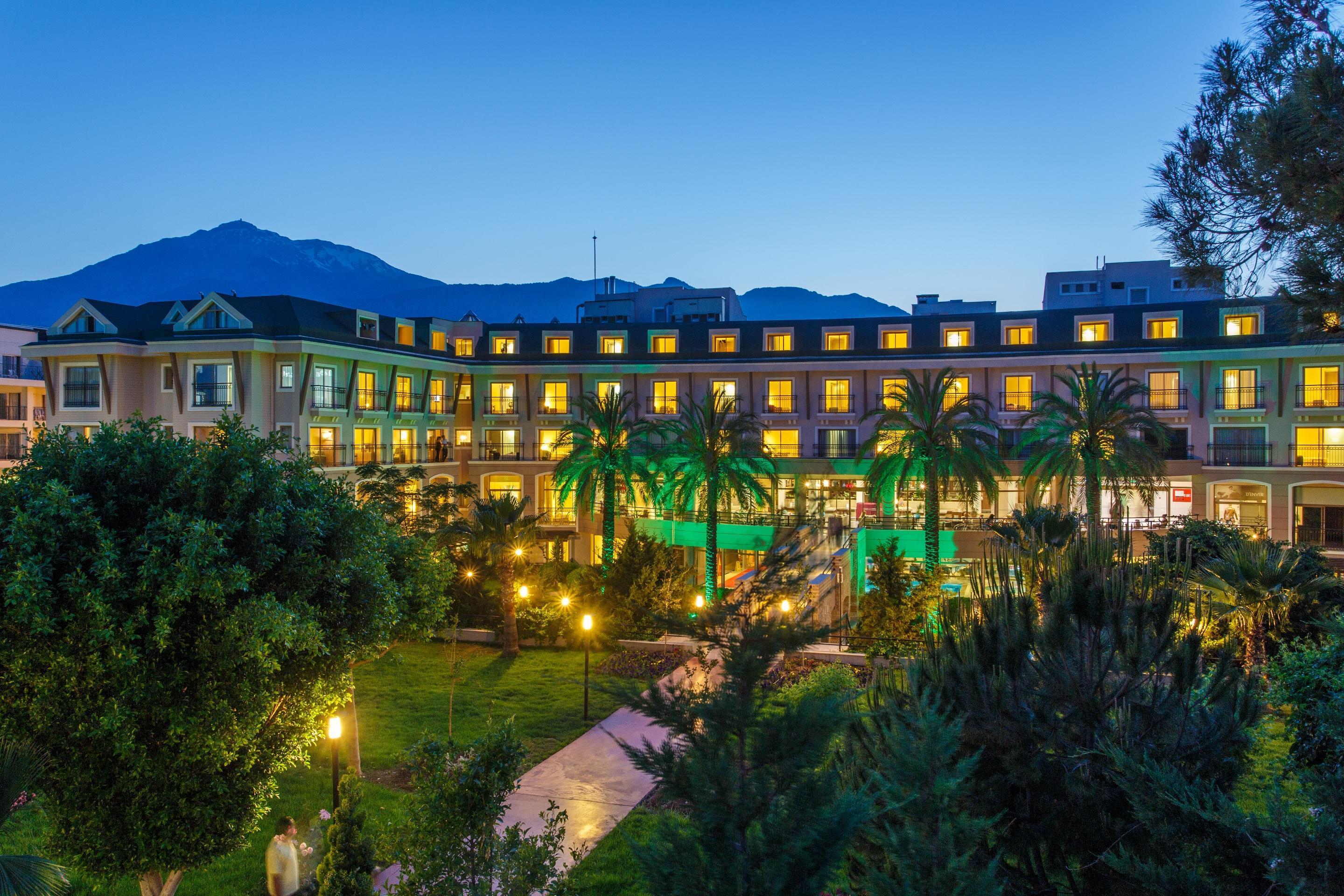 Lucida Beach Hotel Çamyuva Kültér fotó