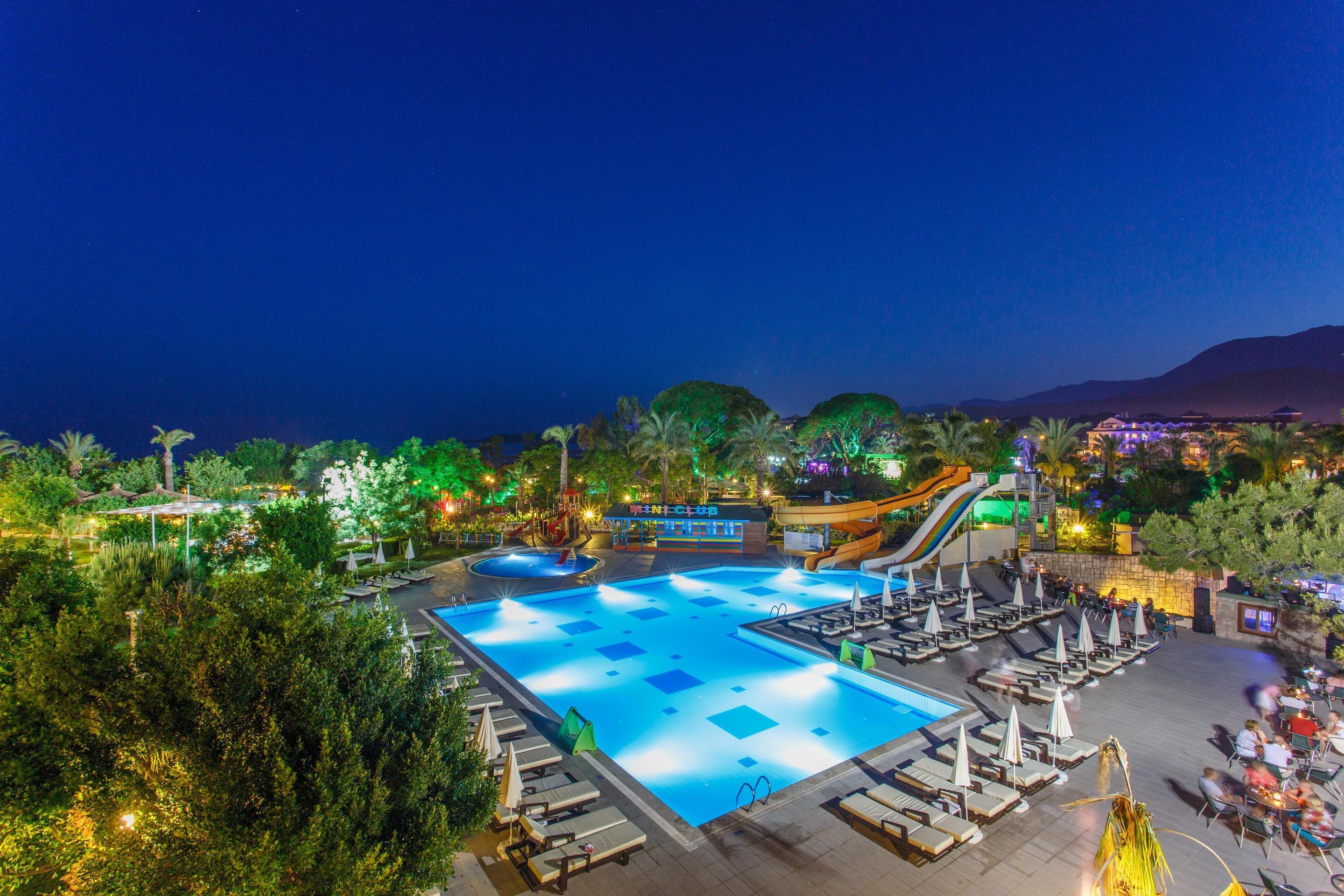 Lucida Beach Hotel Çamyuva Kültér fotó