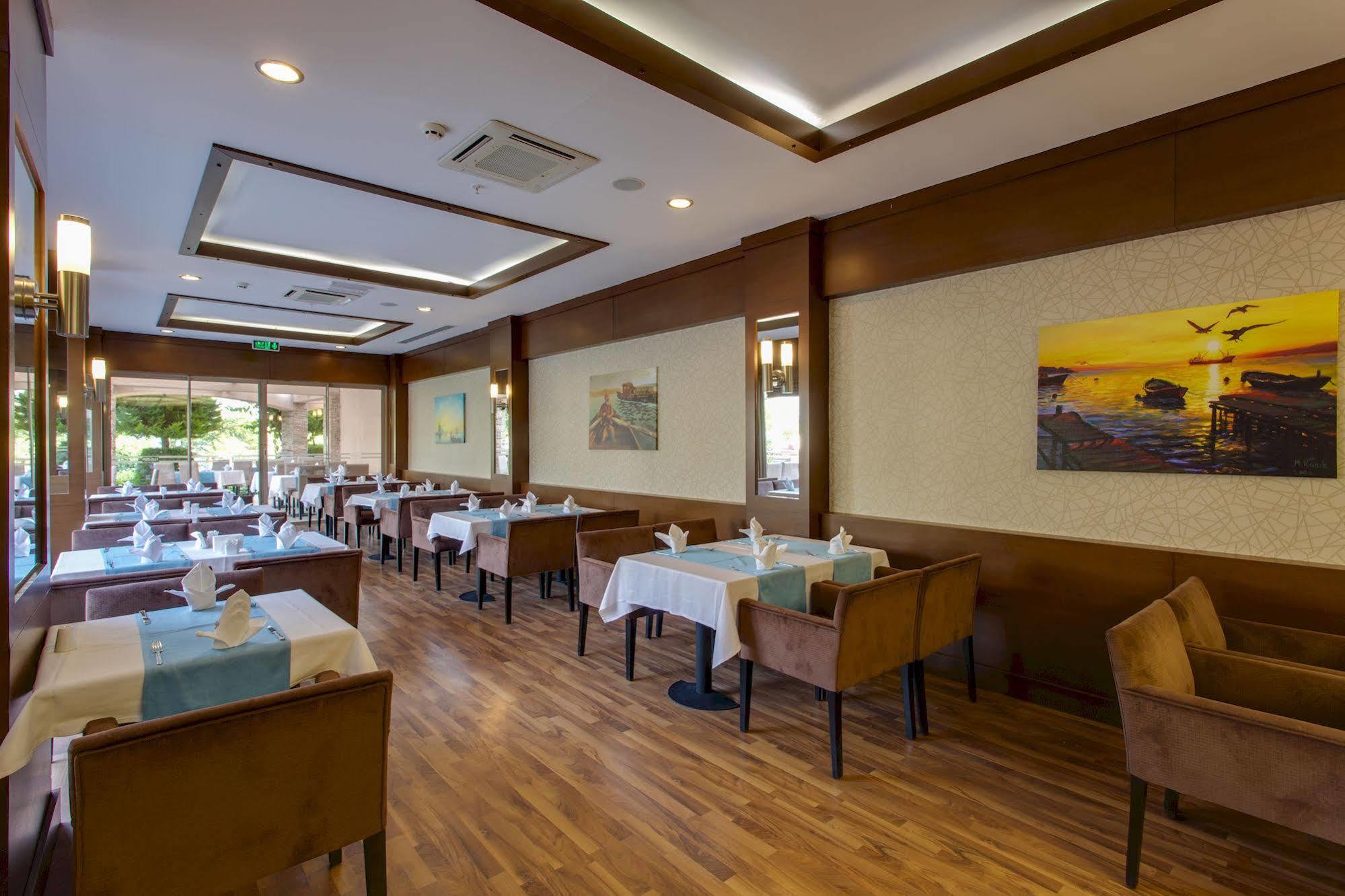 Lucida Beach Hotel Çamyuva Kültér fotó